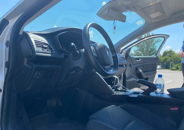 Renault Megane cena 49999 przebieg: 109000, rok produkcji 2018 z Kraków małe 92